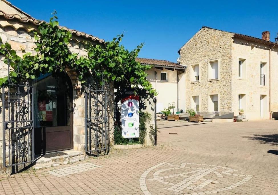 Appartement Neuf Avec Spa Saint-Martin-d'Ardeche Exterior photo